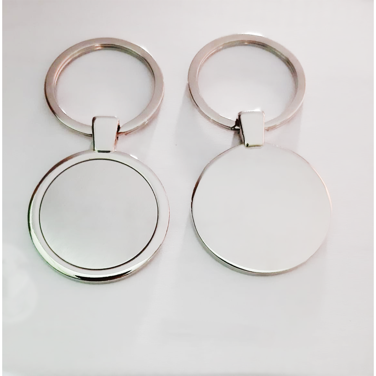 Silver Metal Circular Key chain