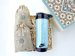 Hamper contains an executive double-walled sipper and 2 pouches of gourmet chocolates and handmade scented potpourri

All in a designer-corrugated gift box